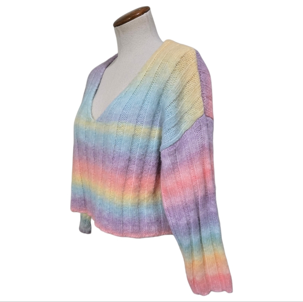 Cloud Chaser Candy Rainbow Ombre Striped Cropped Oversize Fuzzy Knit Sweater M